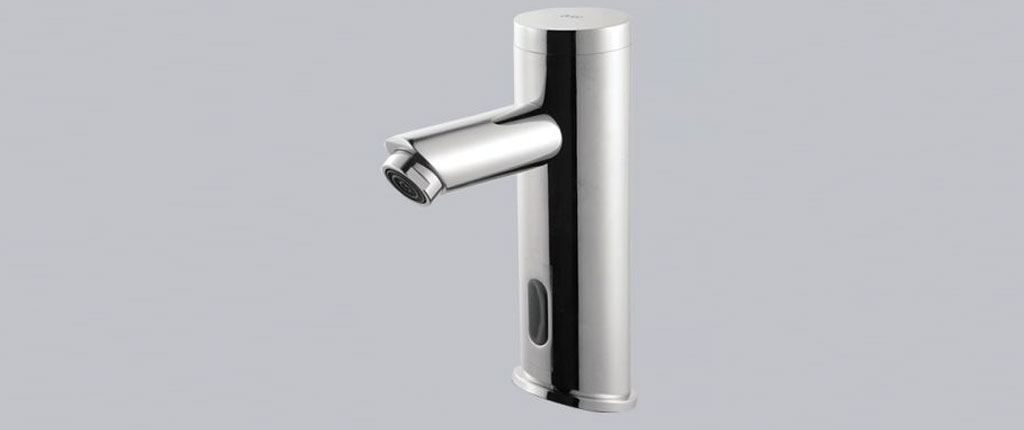 6 Best Modern Luxury Bathroom Accessories with Sensor Solutions