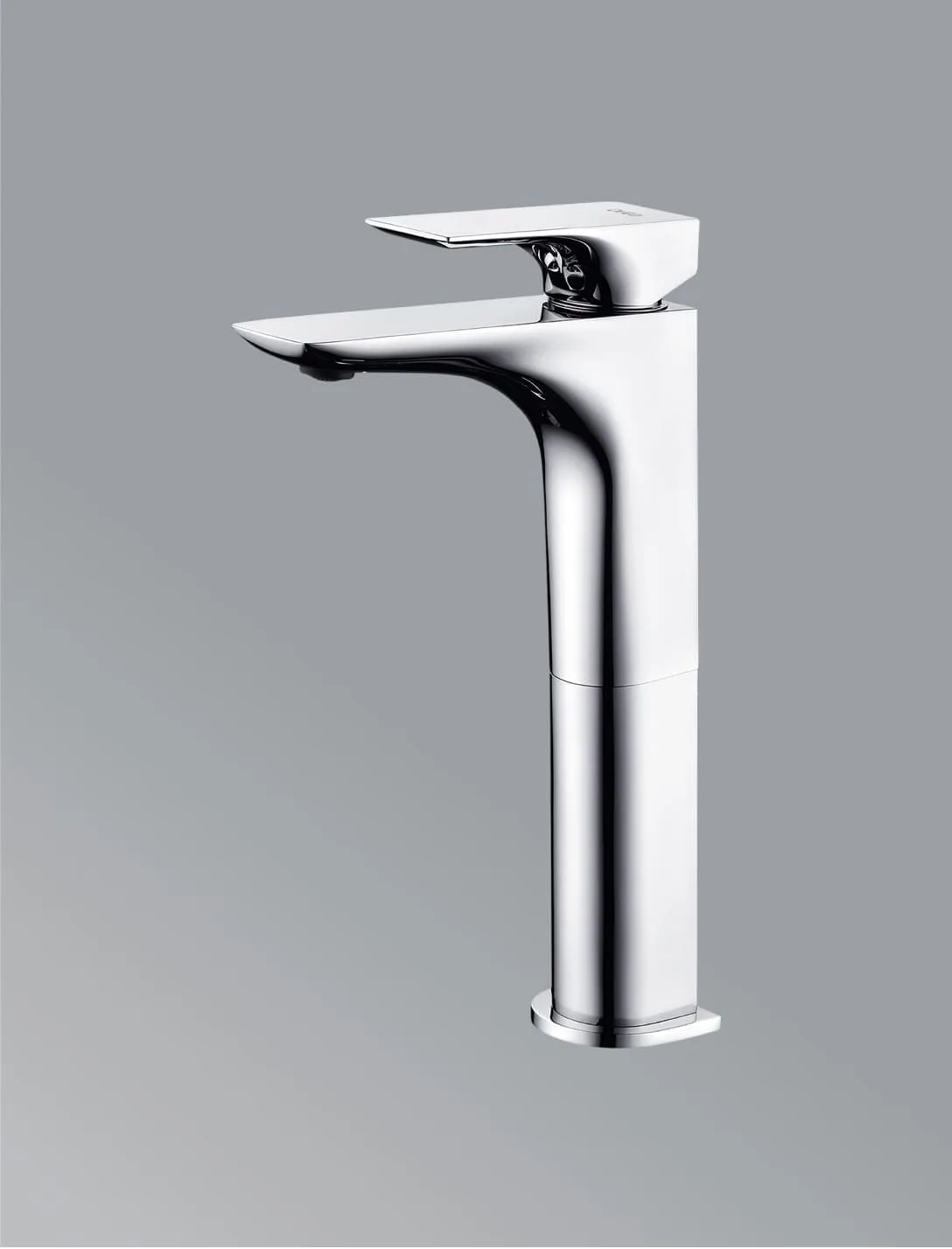 single-control-basin-faucet-tall-in-polished-chrome-4
