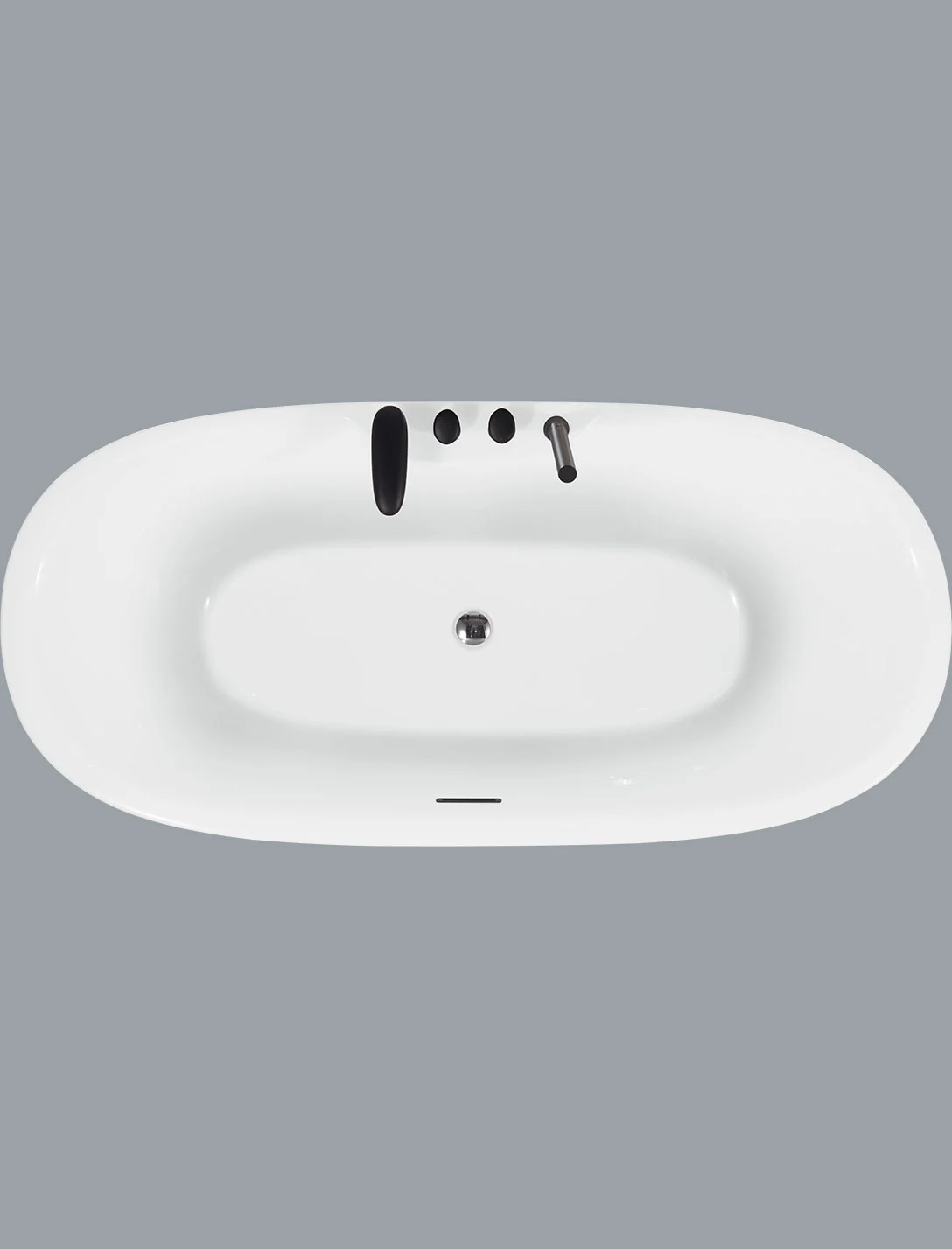 Oasis Bathtub with Integrated Bath Fillers